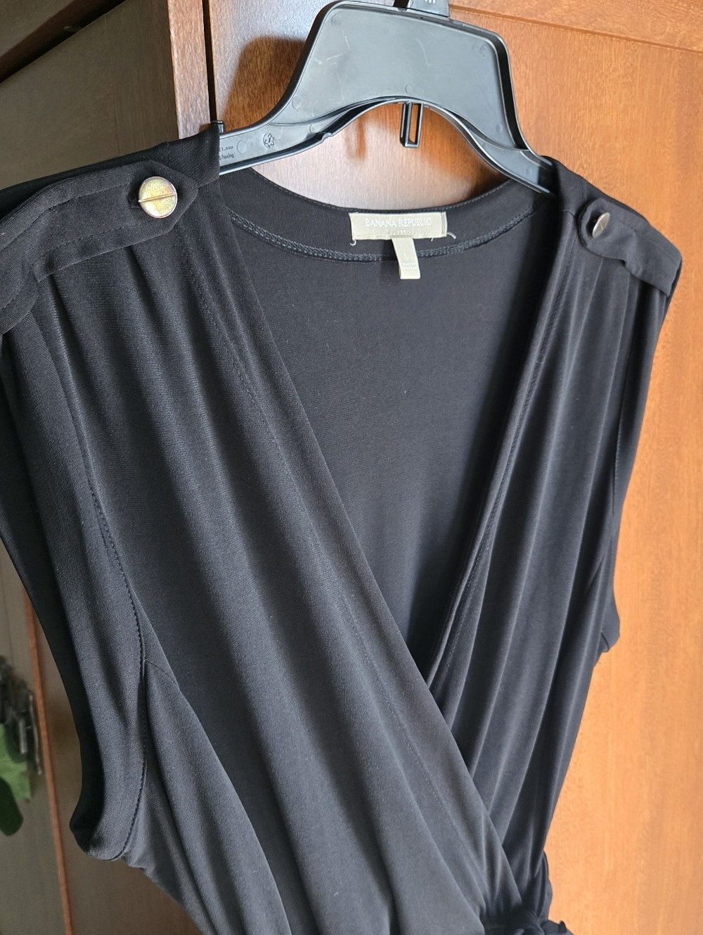 Banana Republic Black Sleeveless Wrap Dress with Tie Waist - Picture 3 of 7